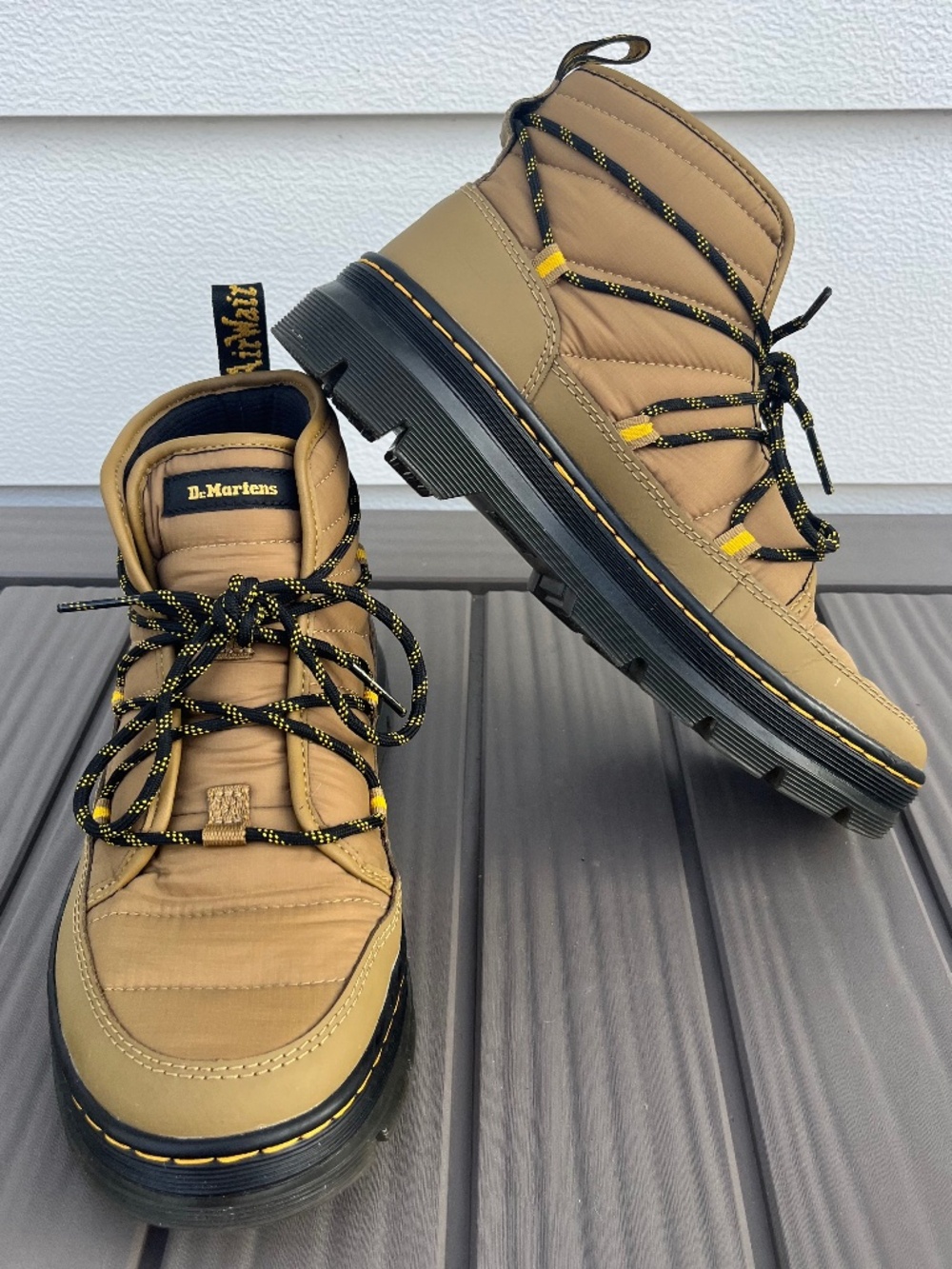 Dr. Martens Combs Padded Quilted Combat Ankle Boots sz 8 L Tacticle Utility Docs